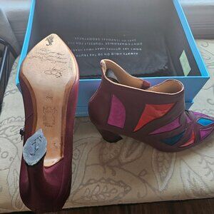 Fluevog Twist ankle boot